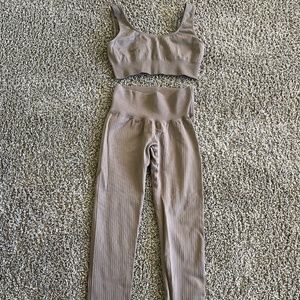 Taupe brown workout set, size small.